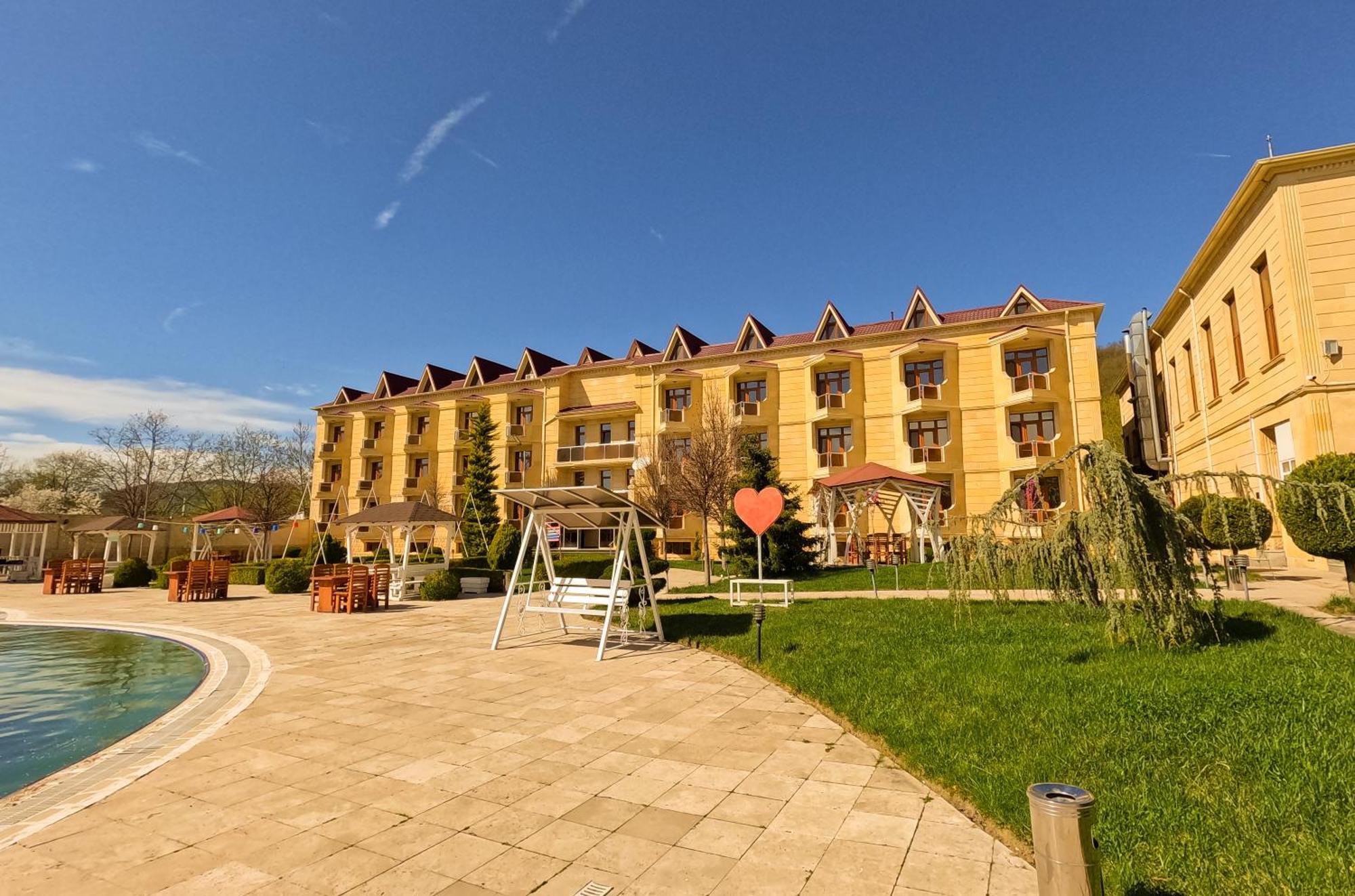 Gabala Yeddi Gozel Hotel Экстерьер фото